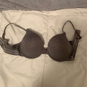 tommy hilfiger push up bra